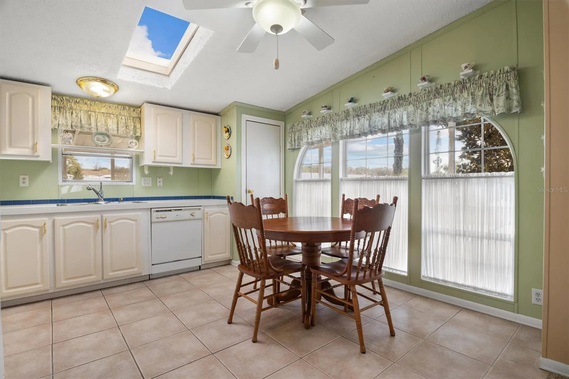 211 Glenwood Drive Lake Wales FL 33898