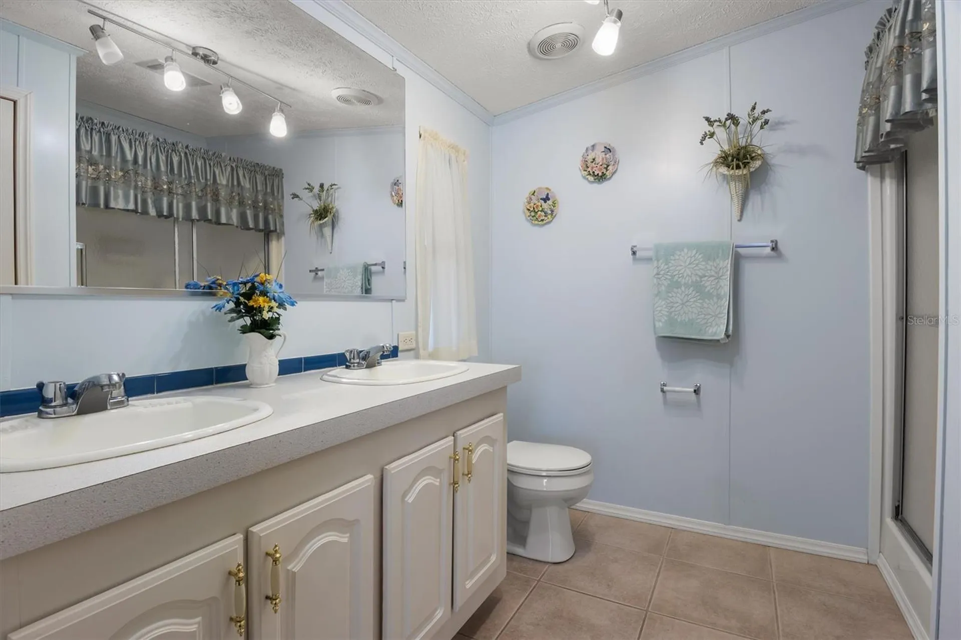 211 Glenwood Drive Lake Wales FL 33898