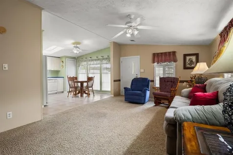 211 Glenwood Drive Lake Wales FL 33898