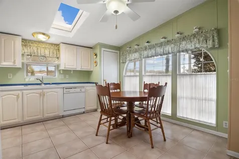 211 Glenwood Drive Lake Wales FL 33898