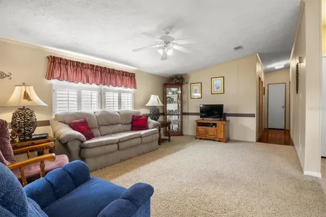 211 Glenwood Drive Lake Wales FL 33898