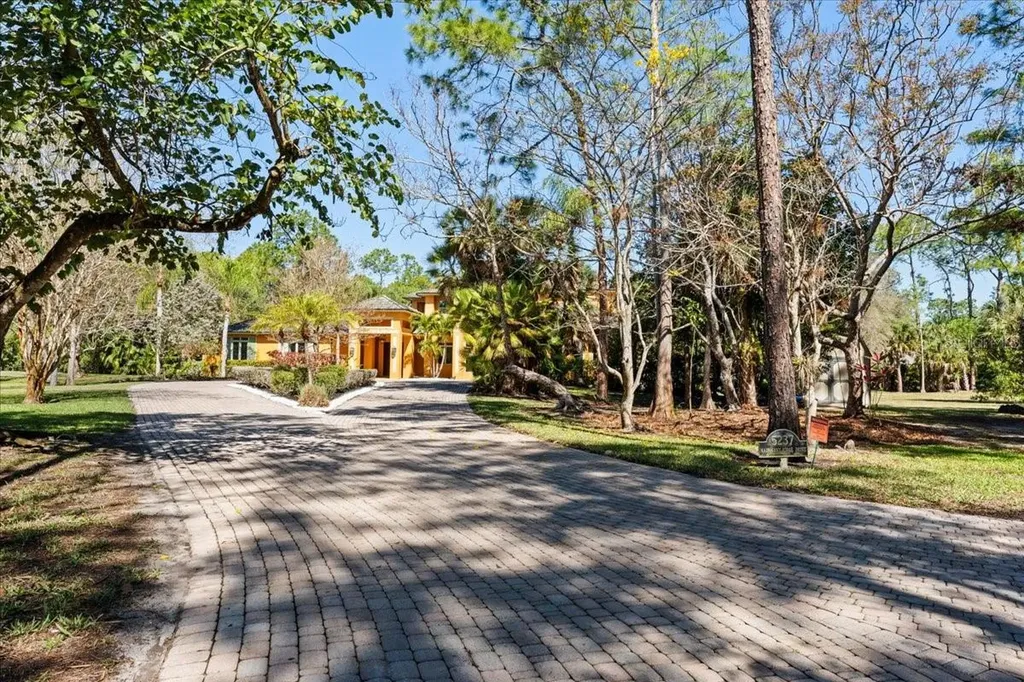 5237 Mahogany Ridge Drive Naples FL 34119
