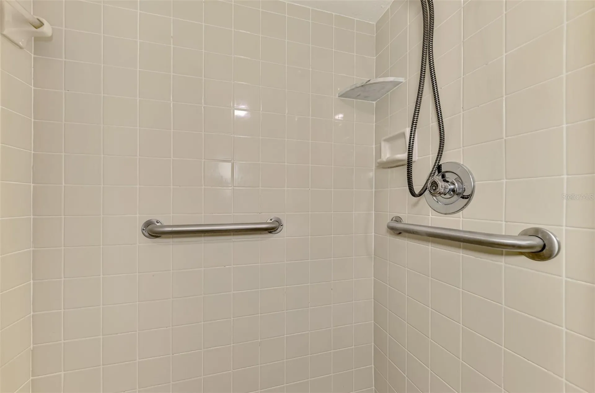 5711 Garden Lakes Palm Bradenton FL 34203