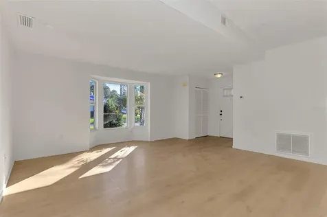 5711 Garden Lakes Palm Bradenton FL 34203