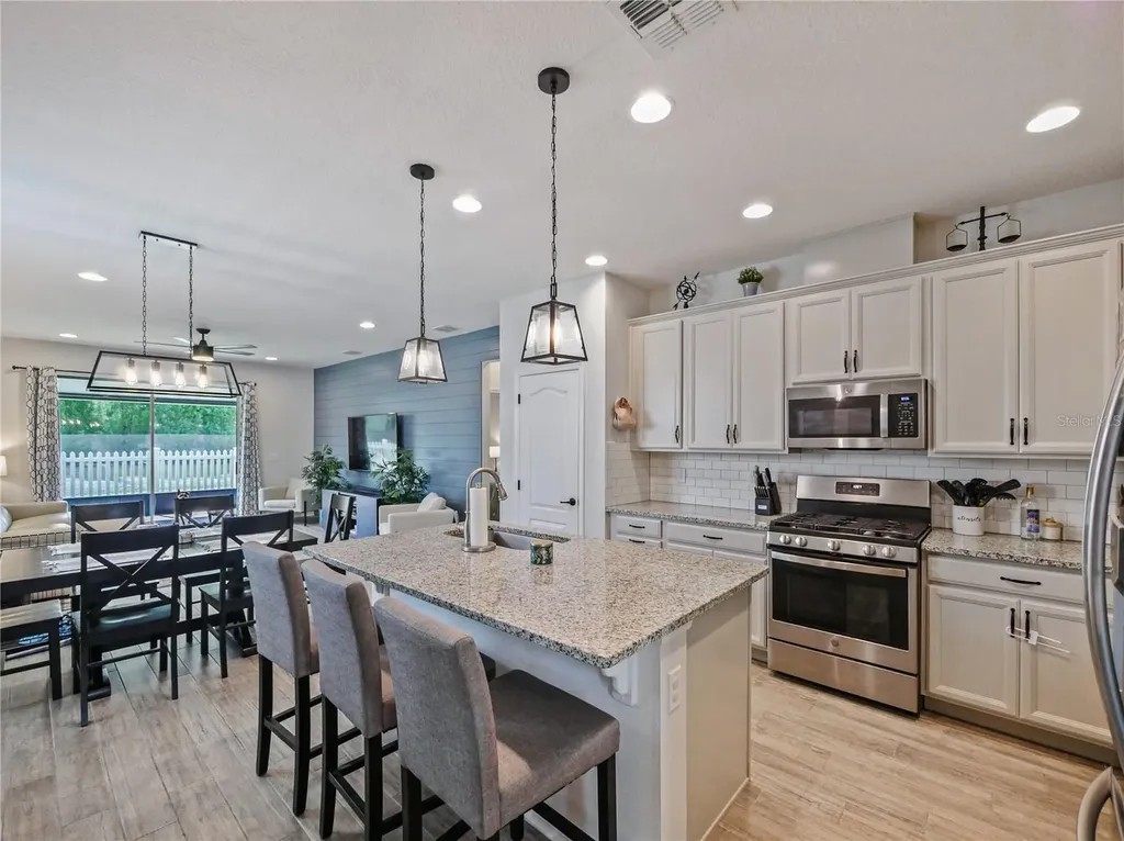 8258 Bayliss Court Orlando FL 32825