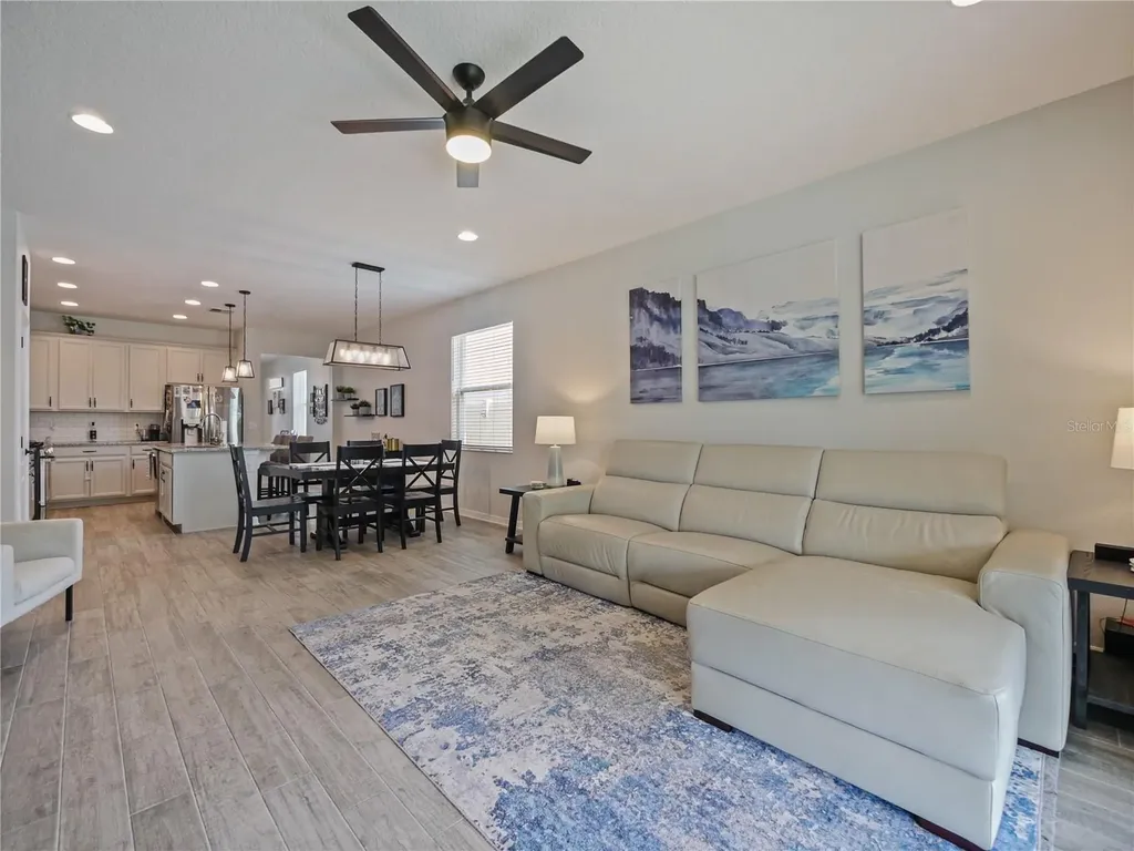 8258 Bayliss Court Orlando FL 32825