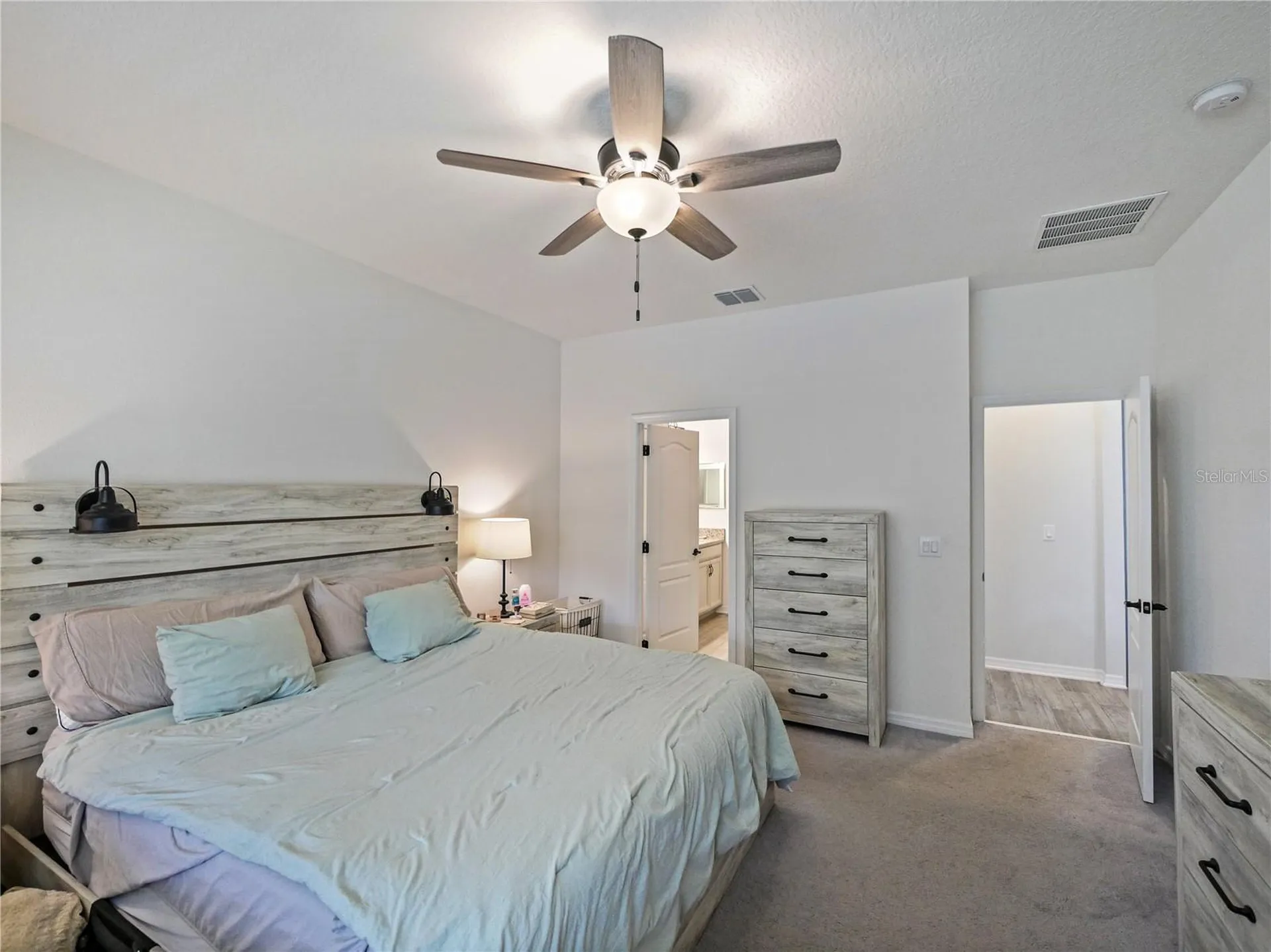 8258 Bayliss Court Orlando FL 32825