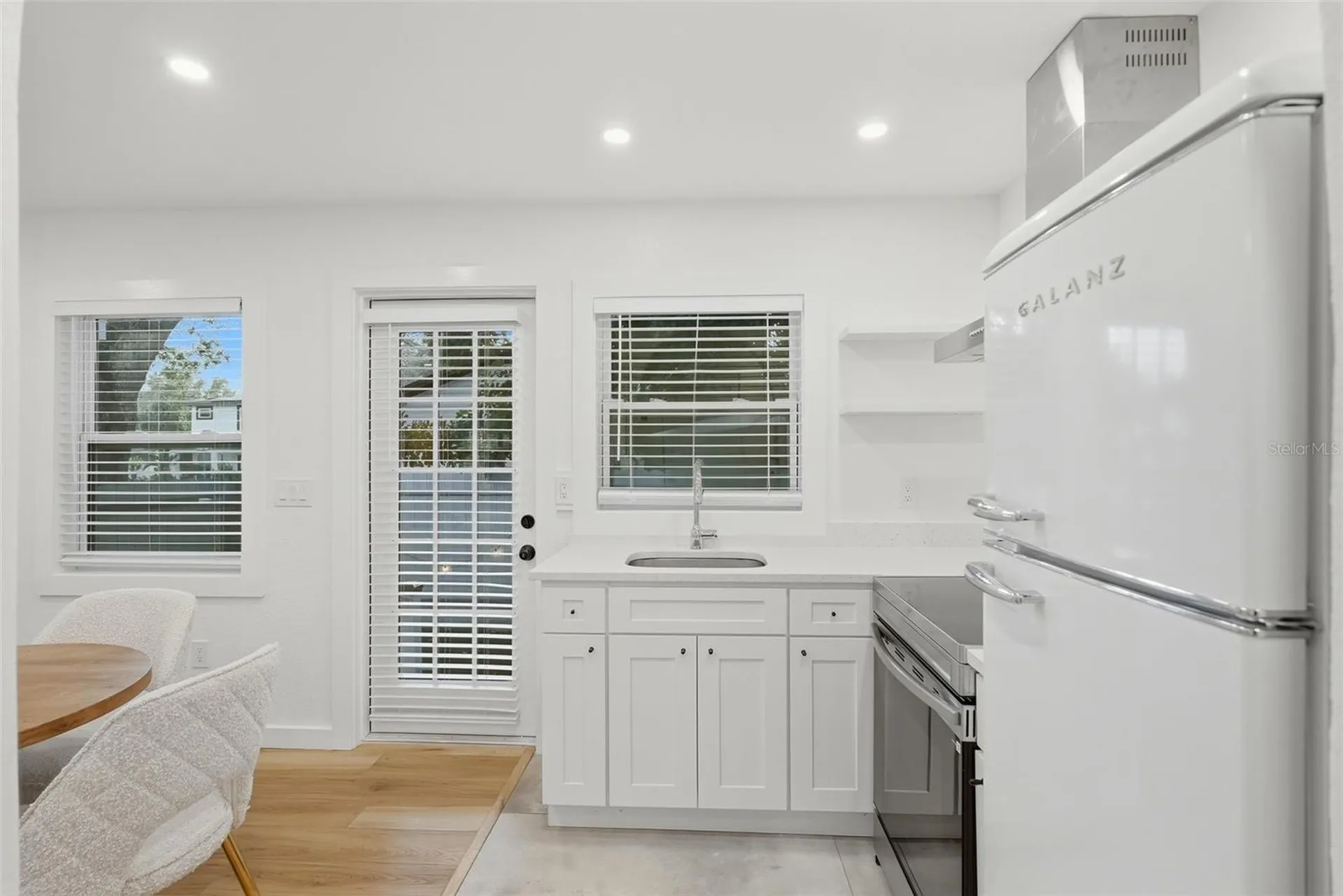 4631 Queensboro Avenue S St Petersburg FL 33711