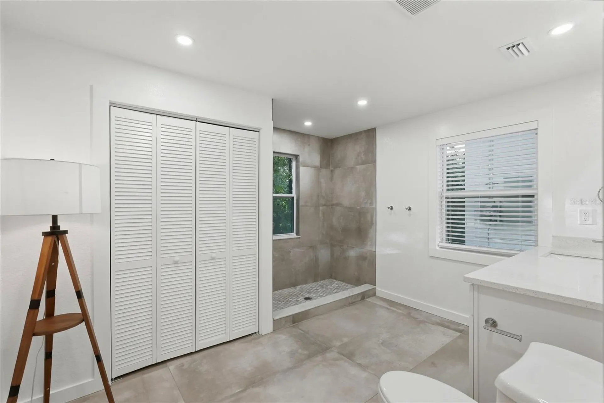 4631 Queensboro Avenue S St Petersburg FL 33711