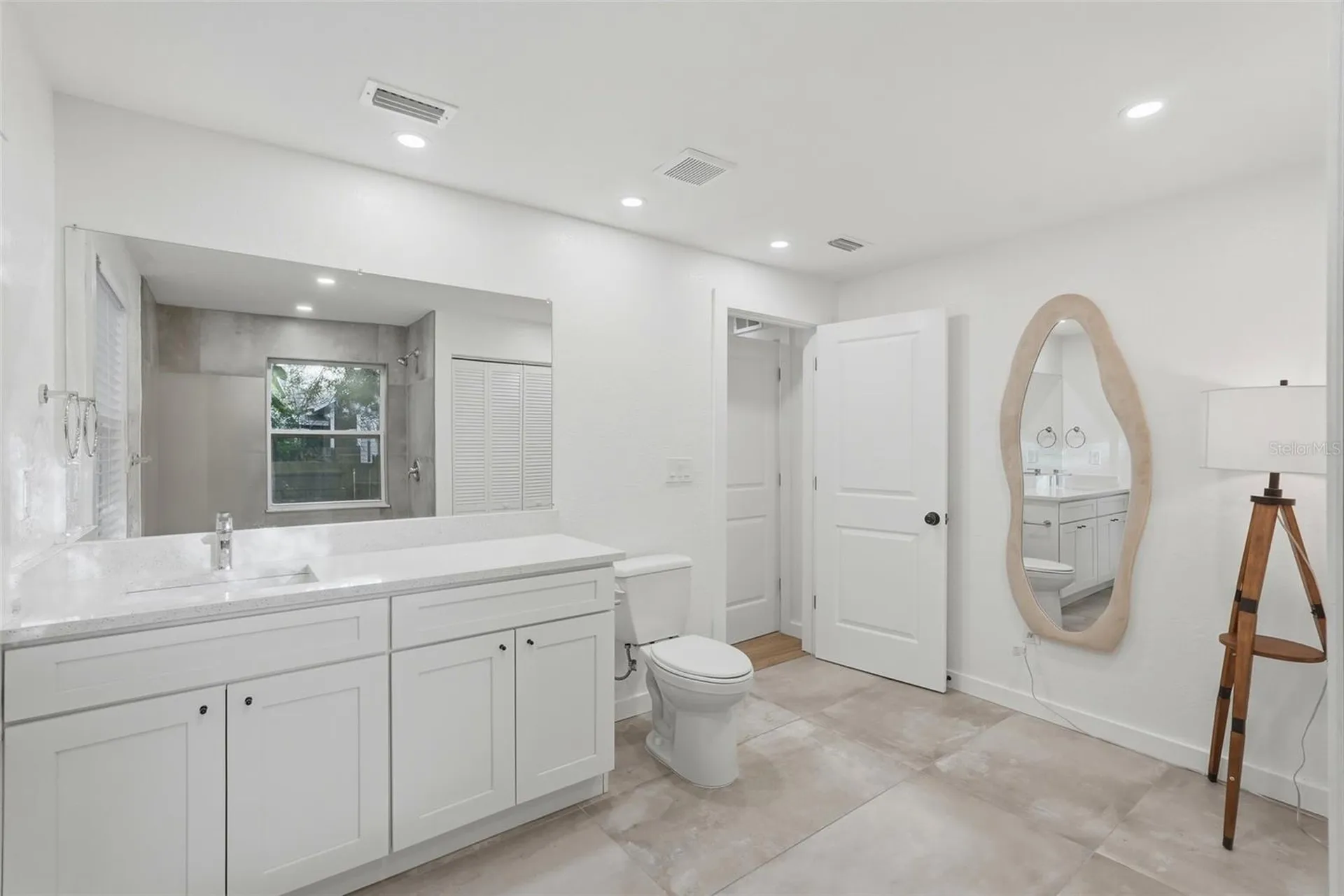 4631 Queensboro Avenue S St Petersburg FL 33711