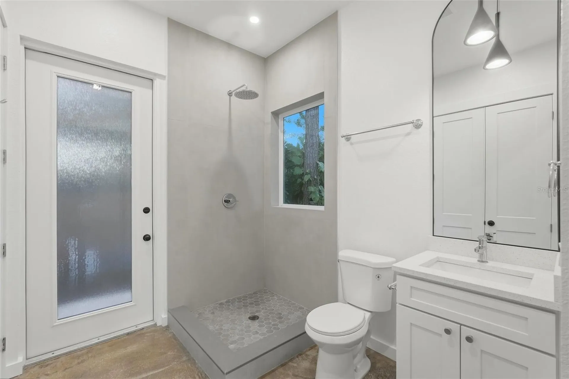 4631 Queensboro Avenue S St Petersburg FL 33711