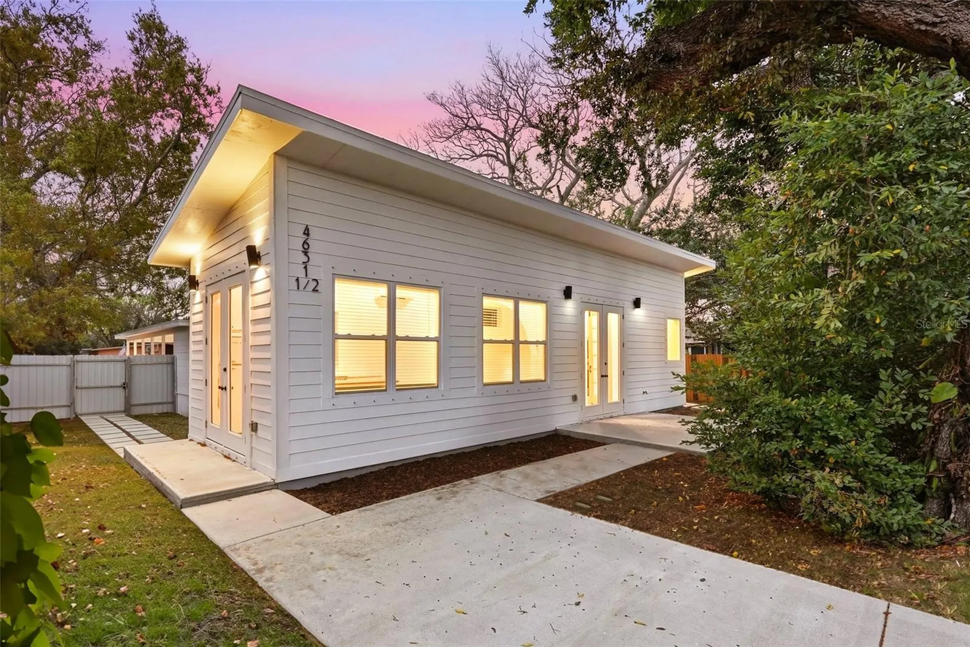 4631 Queensboro Avenue S St Petersburg FL 33711