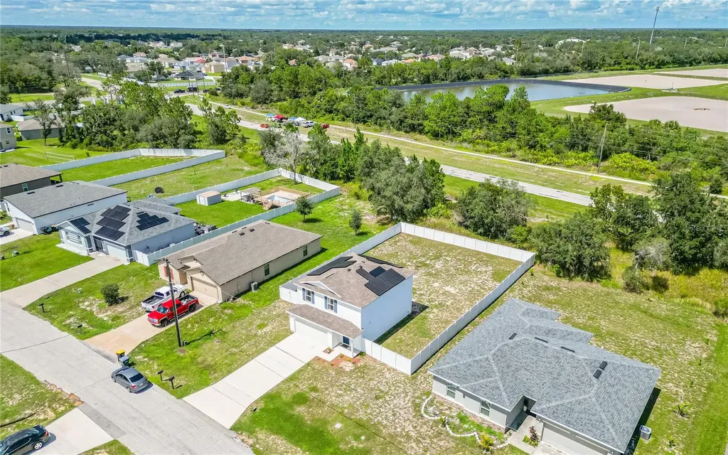 313 W Aster Court Kissimmee FL 34759