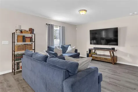 313 W Aster Court Kissimmee FL 34759