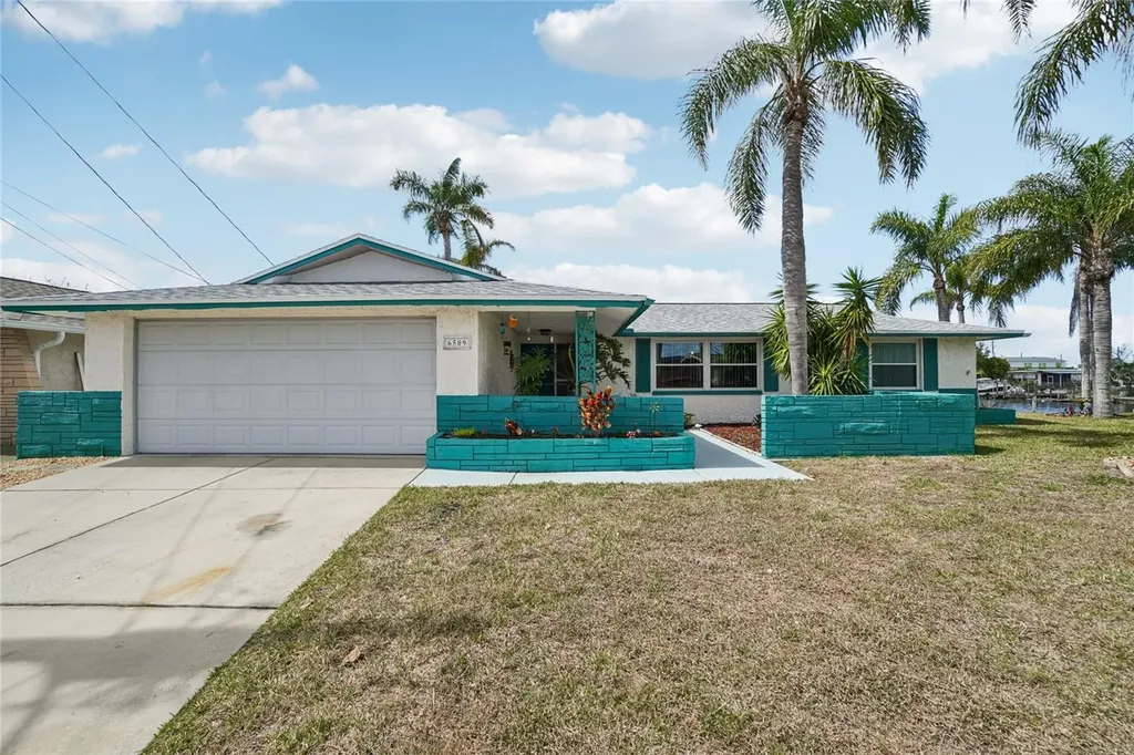 6509 Nautical Isle Hudson FL 34667