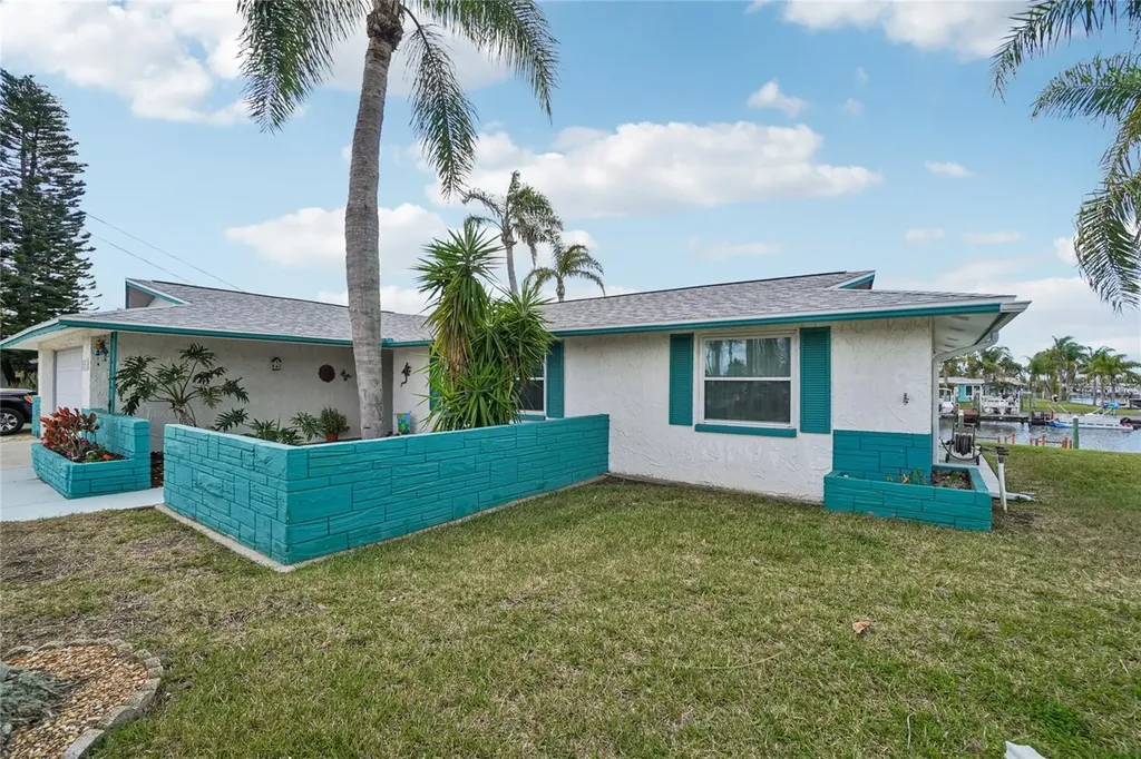 6509 Nautical Isle Hudson FL 34667