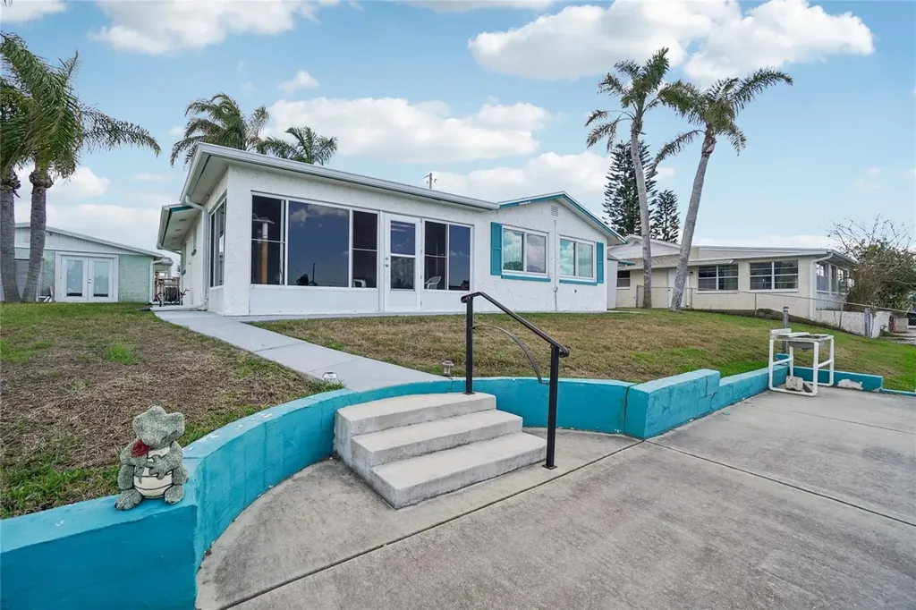 6509 Nautical Isle Hudson FL 34667