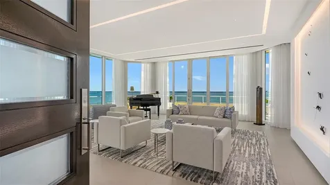 3030 Grand Bay Boulevard Longboat Key FL 34228