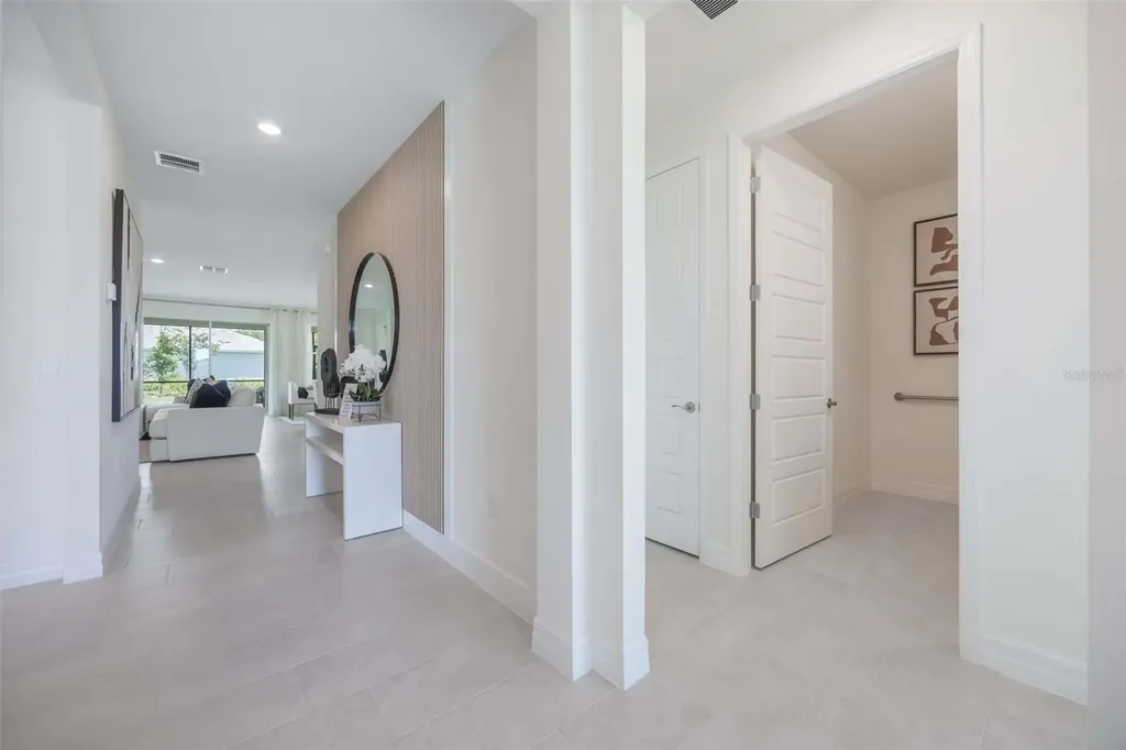 3942 Kennebunk Loop Mount Dora FL 32757