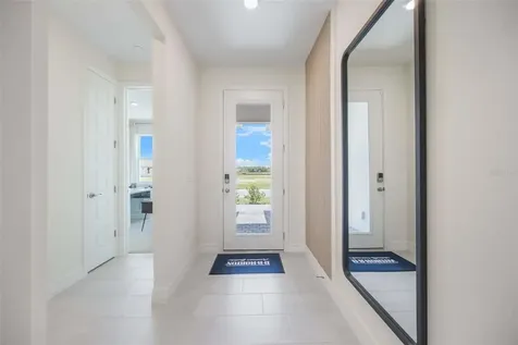 3942 Kennebunk Loop Mount Dora FL 32757