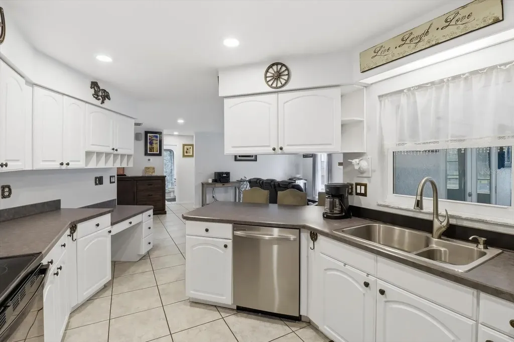 12524 SW 109th Place Dunnellon FL 34432