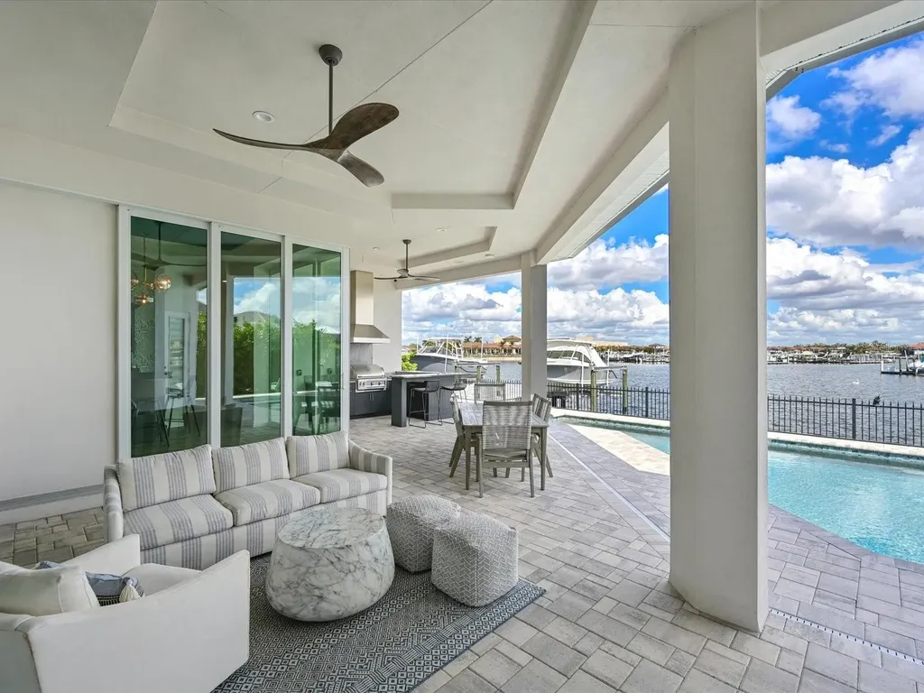 1802 4th Street E Palmetto FL 34221