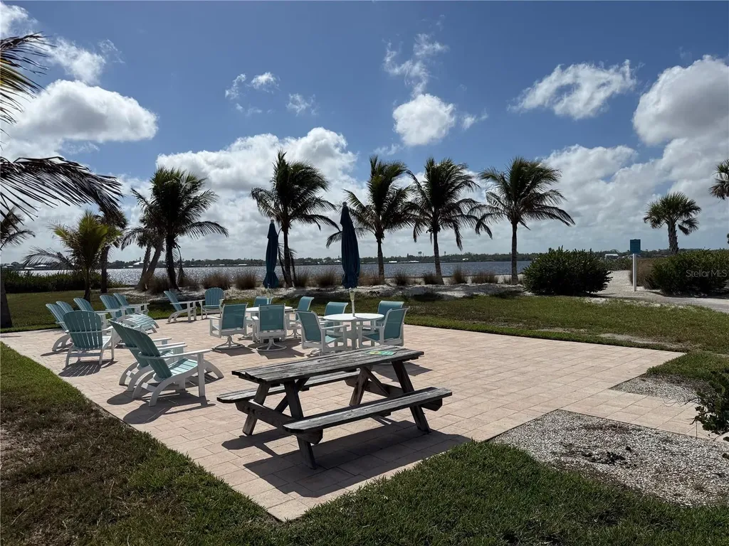 1802 4th Street E Palmetto FL 34221