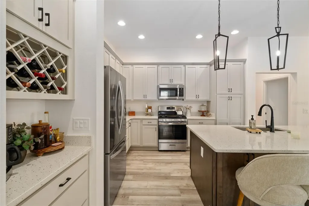 1661 Vanbeck Circle The Villages FL 34762