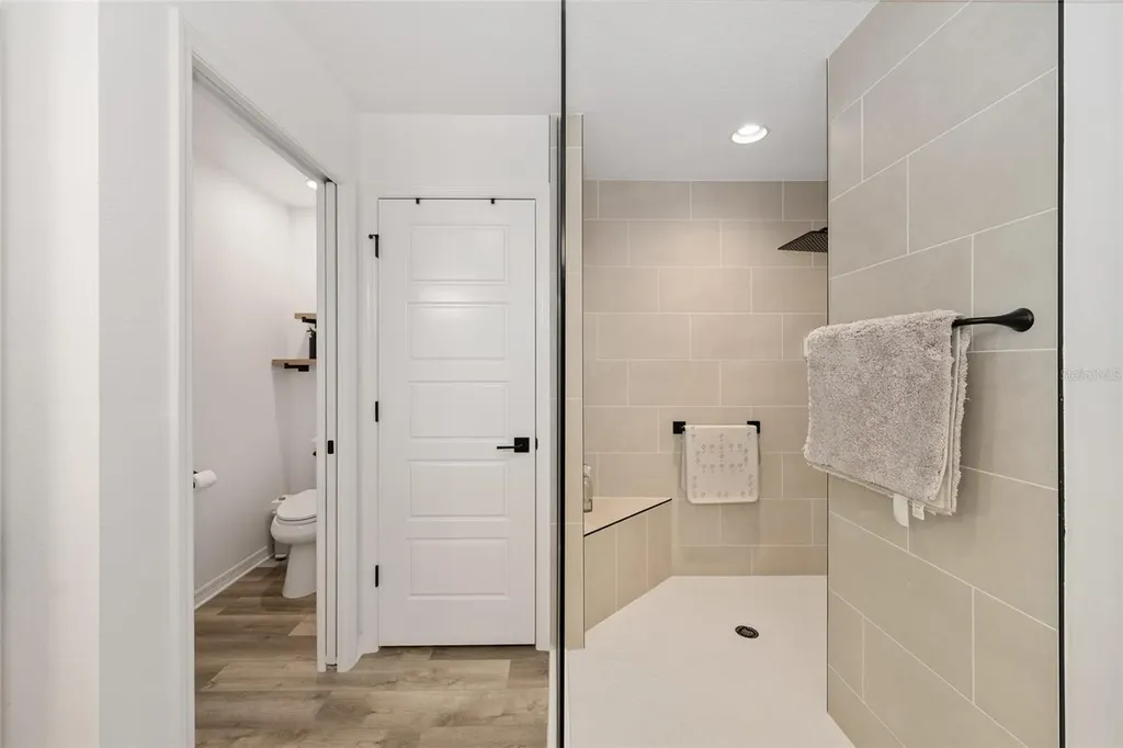 1661 Vanbeck Circle The Villages FL 34762