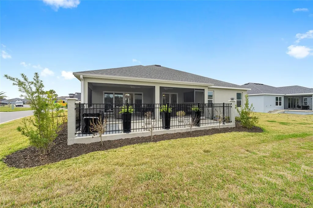 1661 Vanbeck Circle The Villages FL 34762