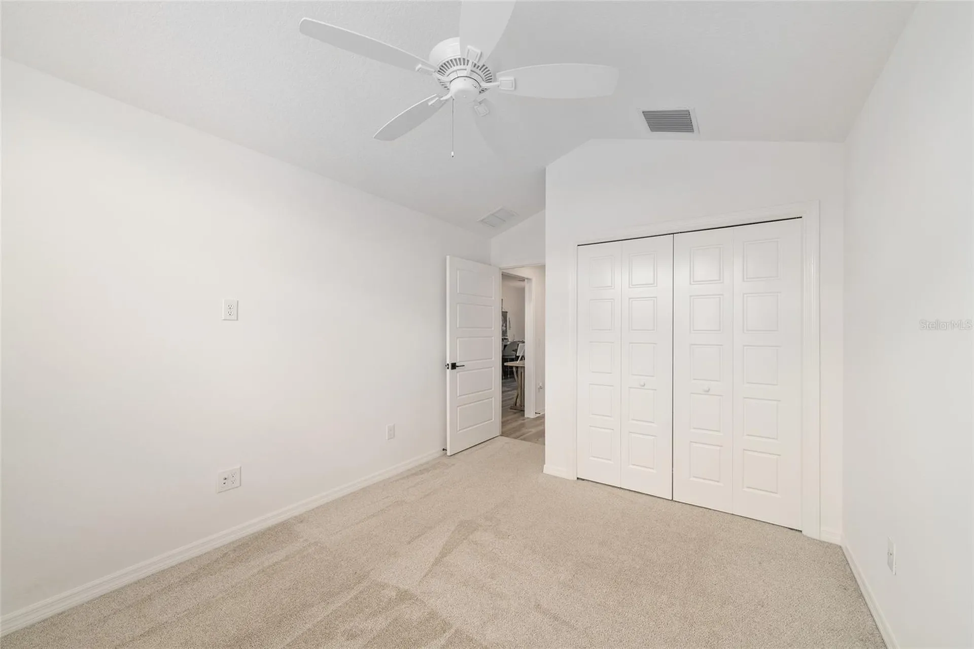 1661 Vanbeck Circle The Villages FL 34762