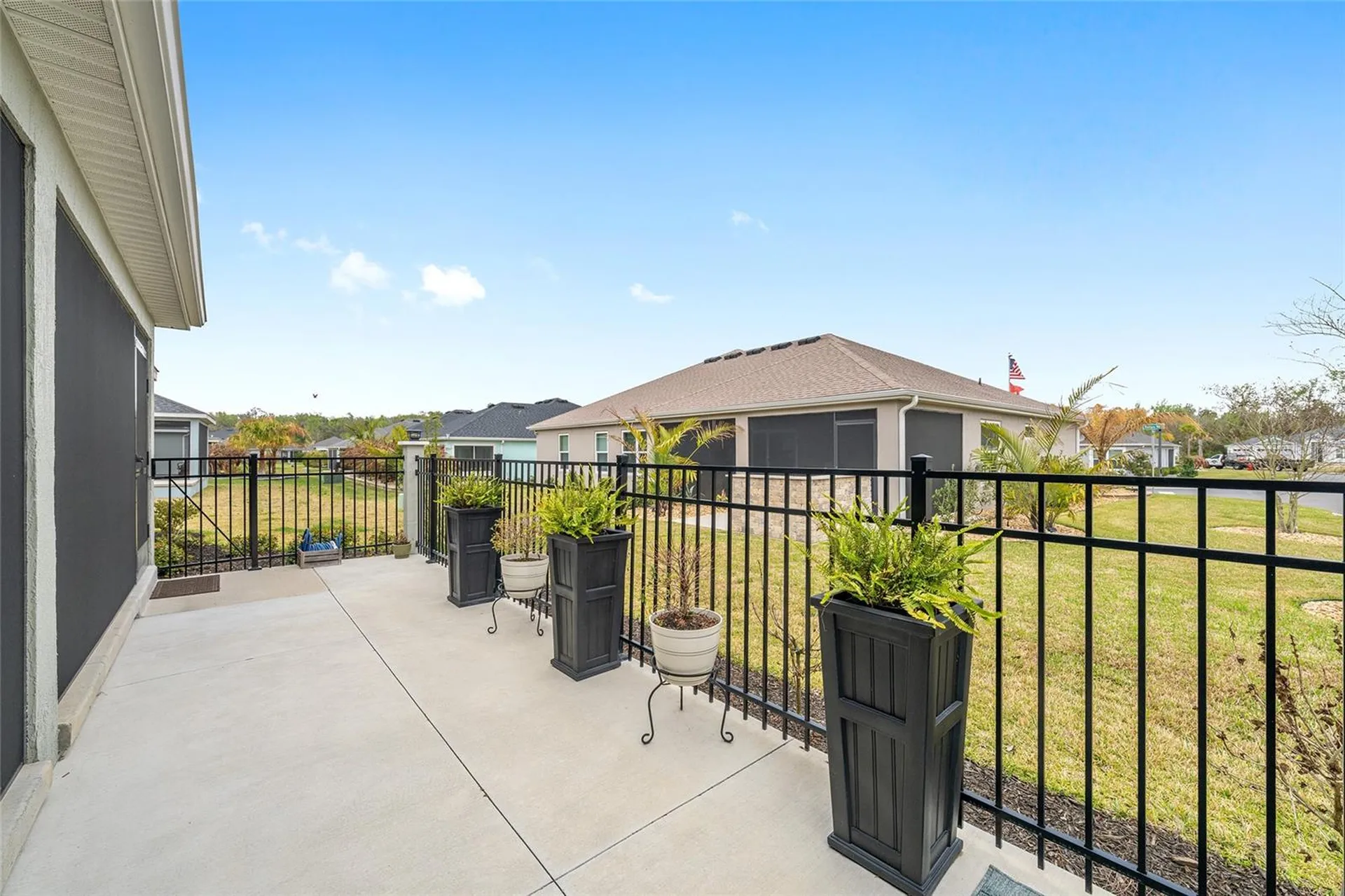 1661 Vanbeck Circle The Villages FL 34762