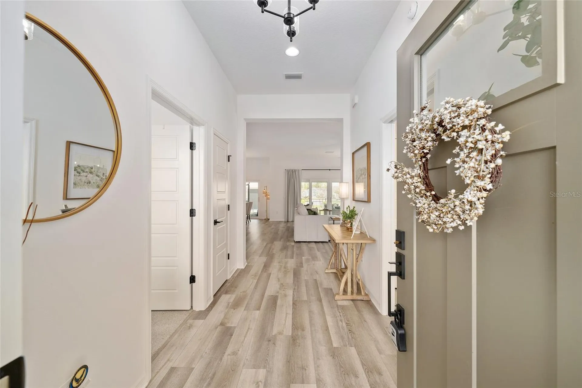 1661 Vanbeck Circle The Villages FL 34762