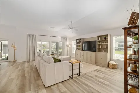 1661 Vanbeck Circle The Villages FL 34762