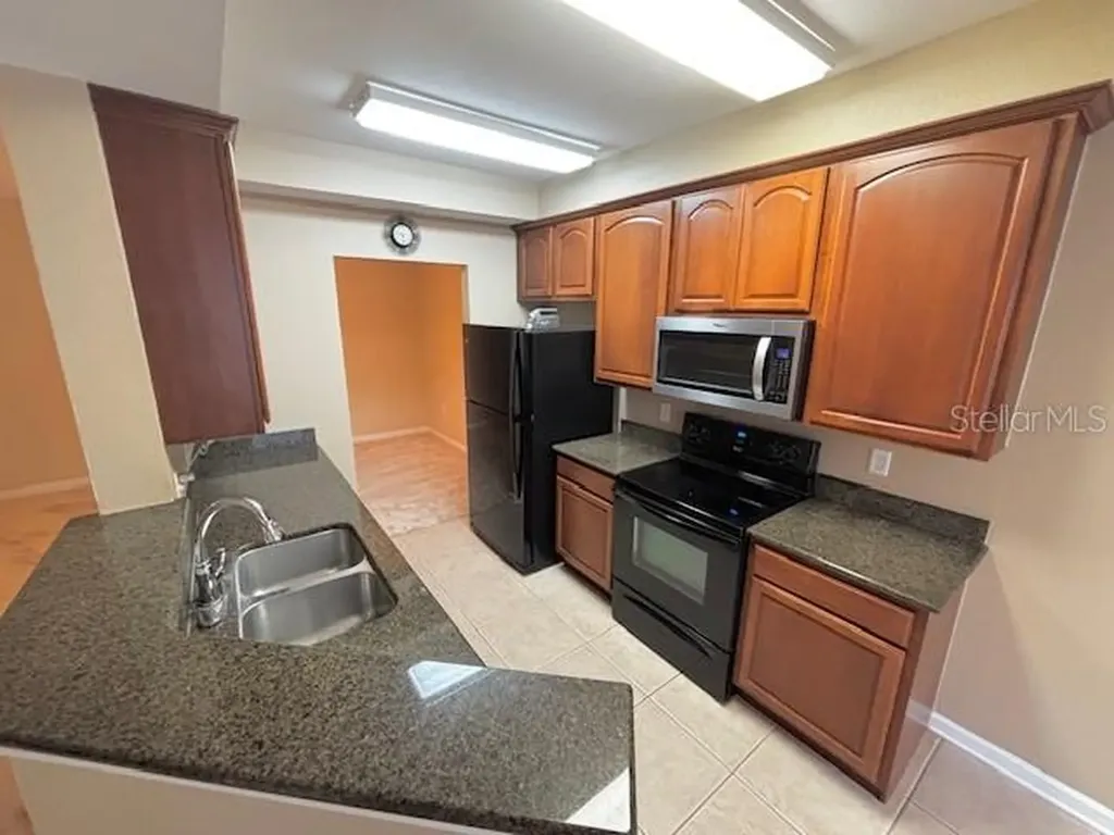 520 Hockendale Cove Sanford FL 32771
