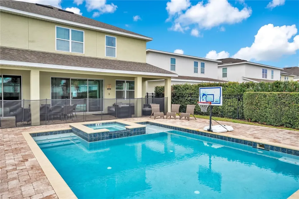 210 Burma Street Kissimmee FL 34747