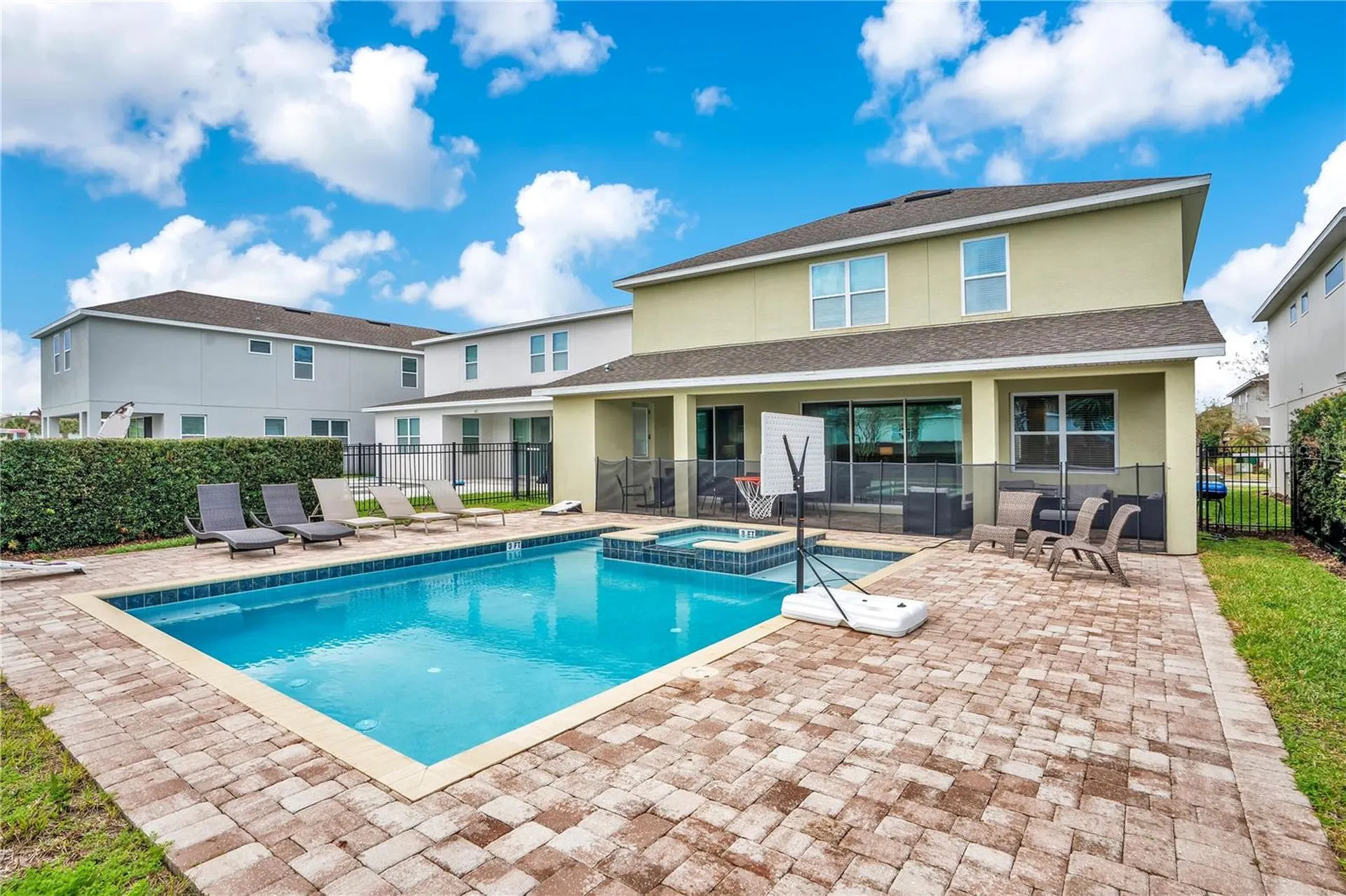 210 Burma Street Kissimmee FL 34747