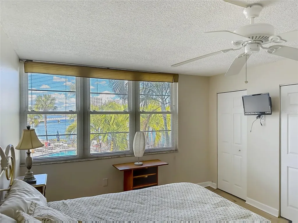 7401 Bay Island Drive S South Pasadena FL 33707