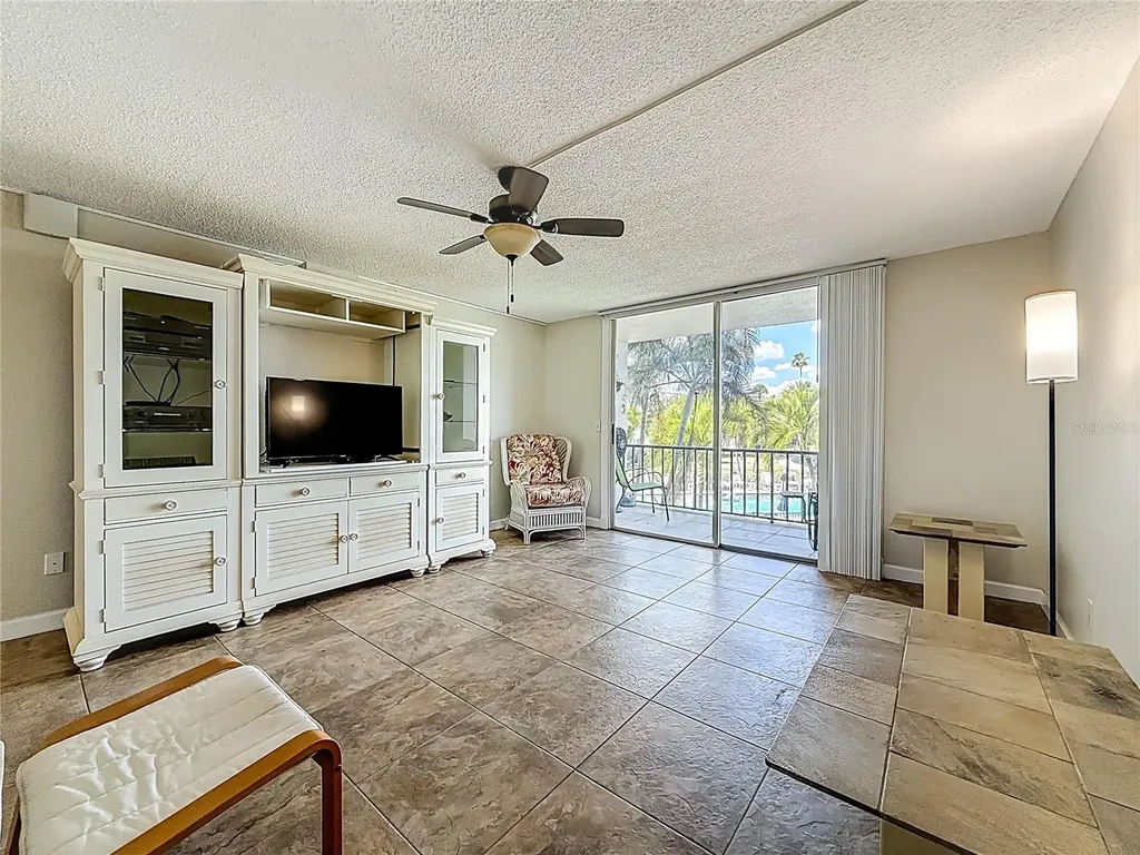 7401 Bay Island Drive S South Pasadena FL 33707
