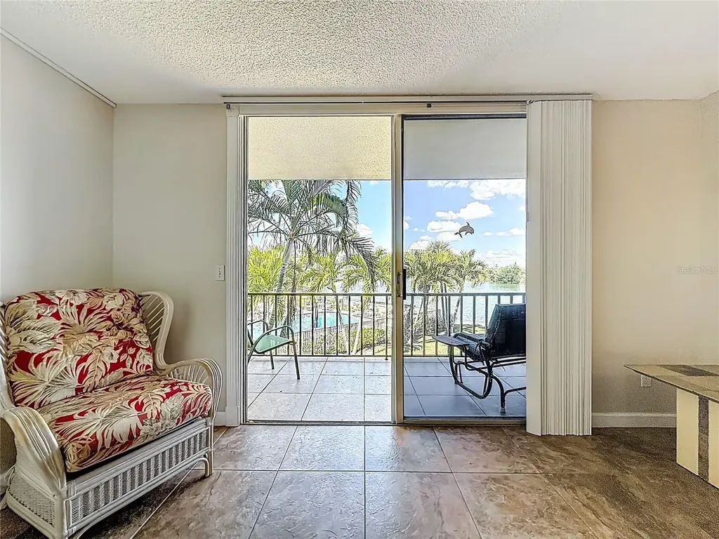 7401 Bay Island Drive S South Pasadena FL 33707