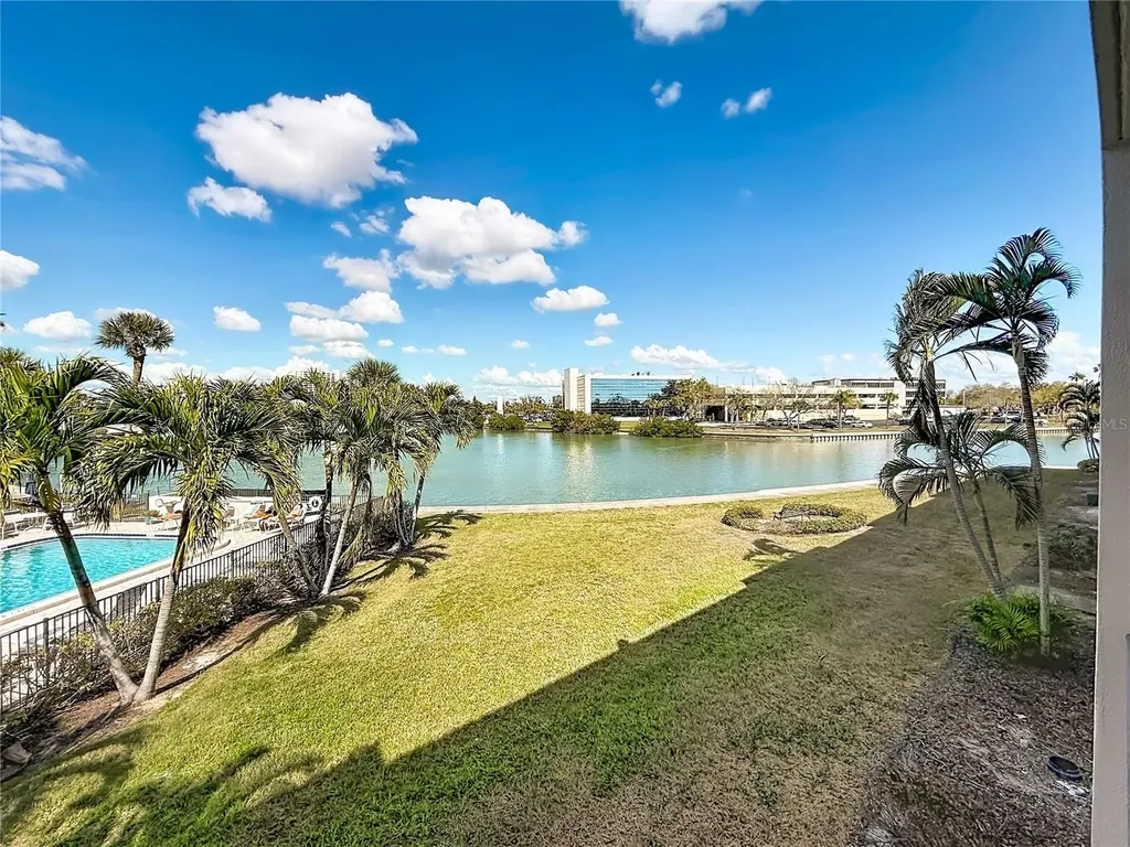 7401 Bay Island Drive S South Pasadena FL 33707