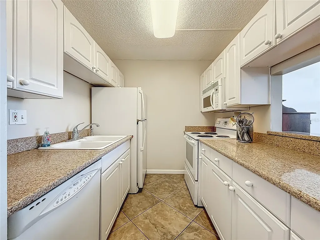 7401 Bay Island Drive S South Pasadena FL 33707