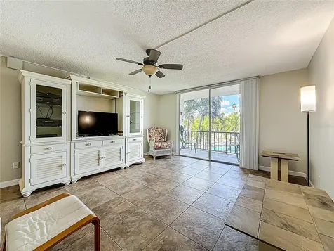 7401 Bay Island Drive S South Pasadena FL 33707