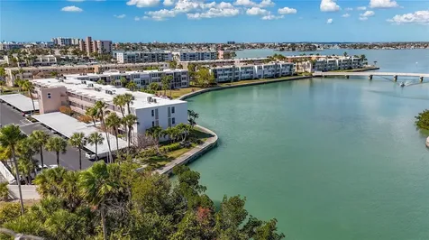 7401 Bay Island Drive S South Pasadena FL 33707