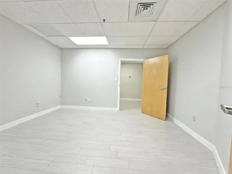 7802 Kingspointe Parkway Orlando FL 32819