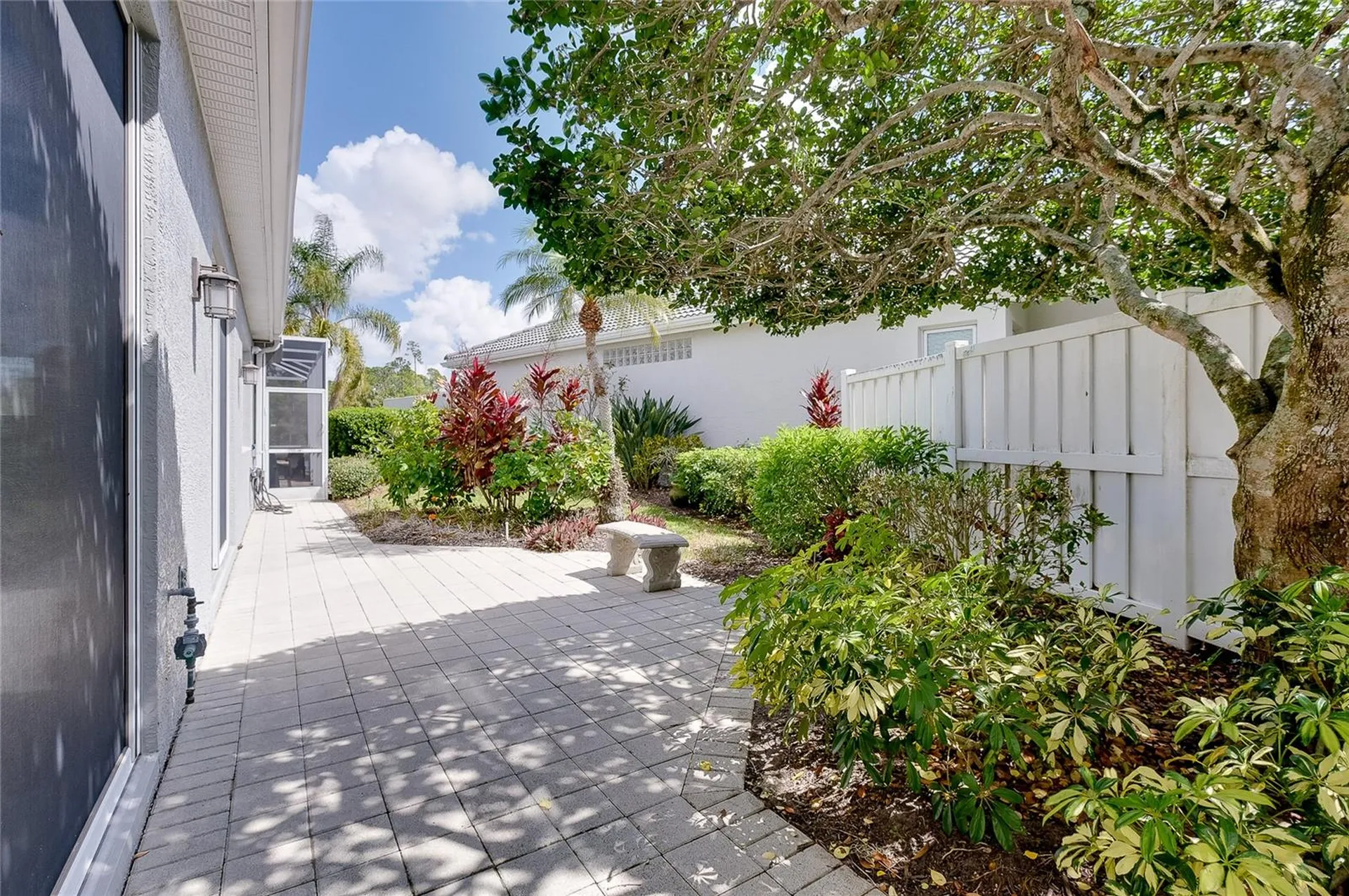 8639 54th Avenue Circle E Bradenton FL 34211