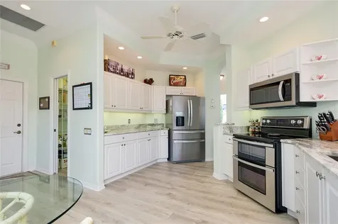 8639 54th Avenue Circle E Bradenton FL 34211