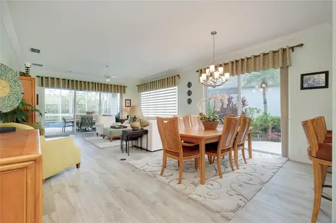 8639 54th Avenue Circle E Bradenton FL 34211