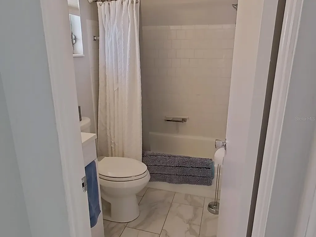 1845 Vera Place Sarasota FL 34235