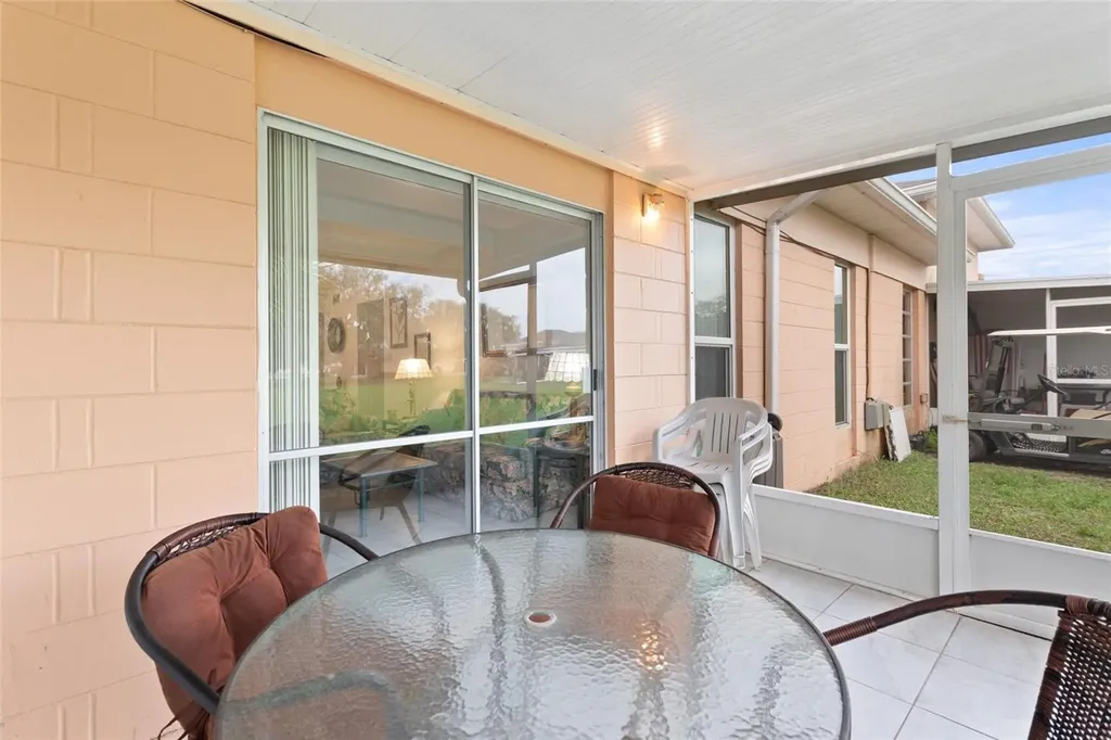 1823 Club Circle Lakeshore FL 33854
